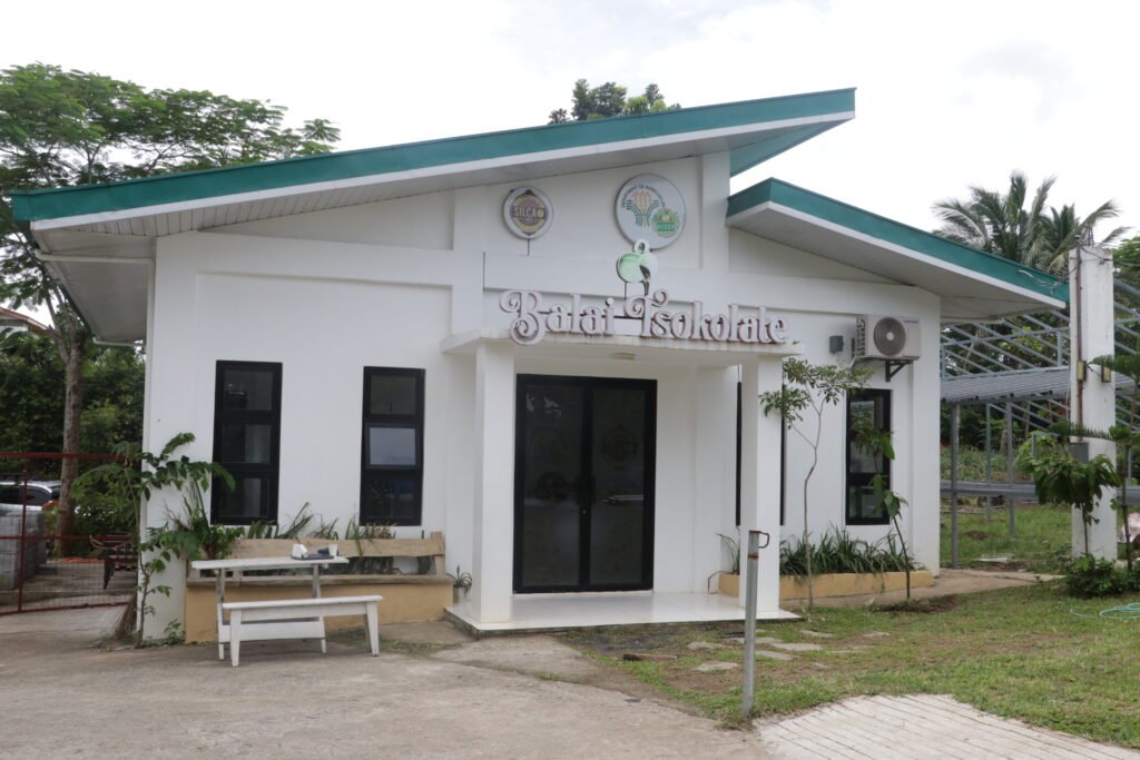 Auspere Farm Balai Tsokolate